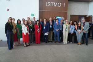 Presidente da FIEPB integra missão da CNI em Fórum Econômico no Panamá