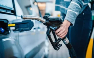 Governo aciona Cade para investigar abusos no preço dos combustíveis em vários estados