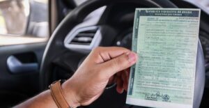 IPVA da placa com final 4 deve ser pago até esta quinta para garantir desconto de 10%