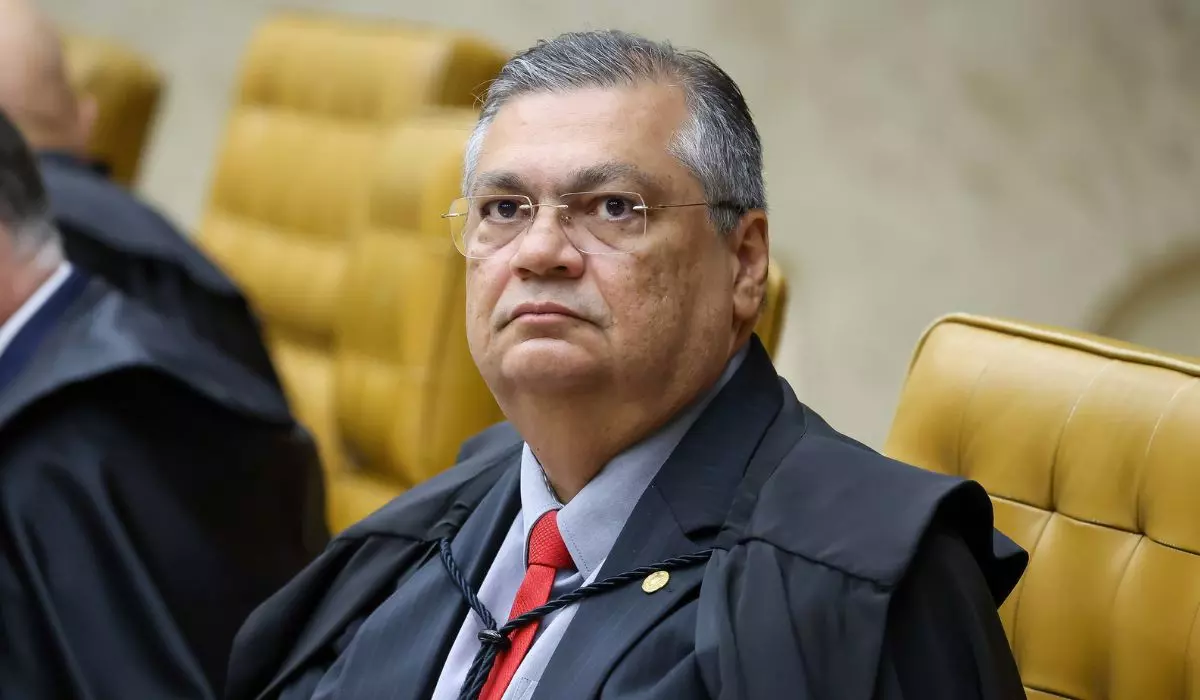 Dino defende reforma no Judiciário com punição severa para juízes corruptos