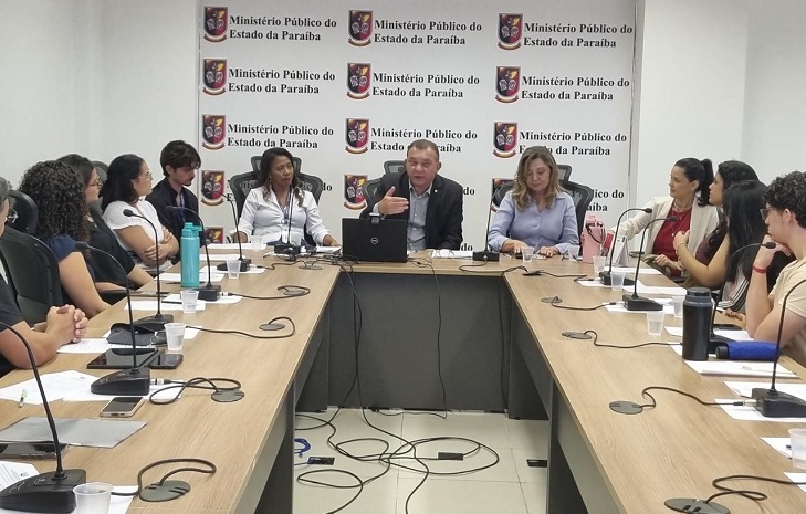 Alunos da UFCG aprimoram conhecimento no Núcleo Psicossocial do MPPB