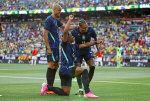 Seleção Brasileira sofre susto, mas bate Egito por 2 a 1 no último teste pré-Copa do Mundo