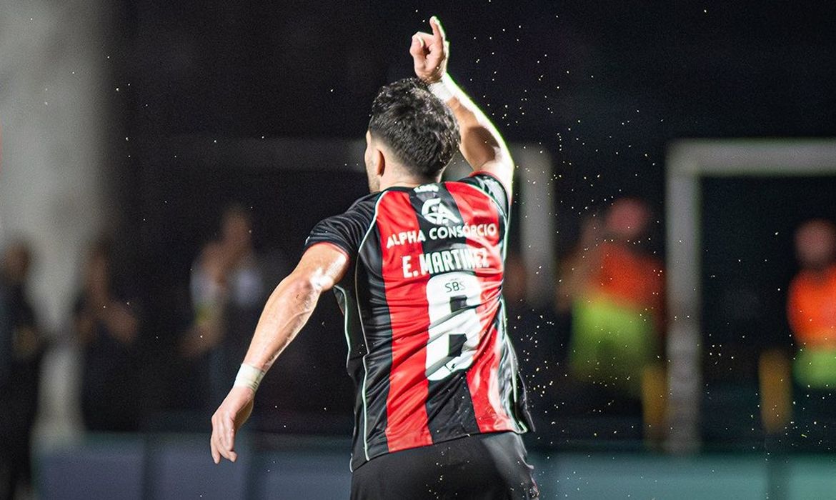 Copa do Nordeste: Vitória vira sobre o Fortaleza e conquista o pentacampeonato