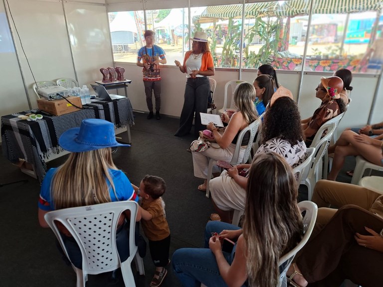 Autonomia e protagonismo feminino em debate na festa do Bode Rei em Cabaceiras