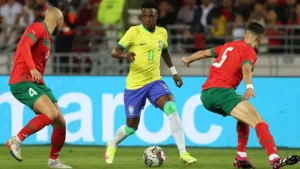 Copa do Mundo: lampejo de Vini Jr. salva o Brasil em estreia tensa contra o Marrocos