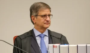 PGR defende manutenção da prisão domiciliar concedida ao ex-presidente Jair Bolsonaro
