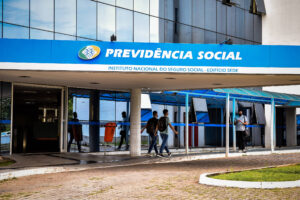 Governo amplia para 18 o total de doenças que dispensam carência no INSS