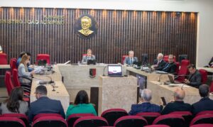 Prefeituras têm contas rejeitadas por calote na previdência de servidores