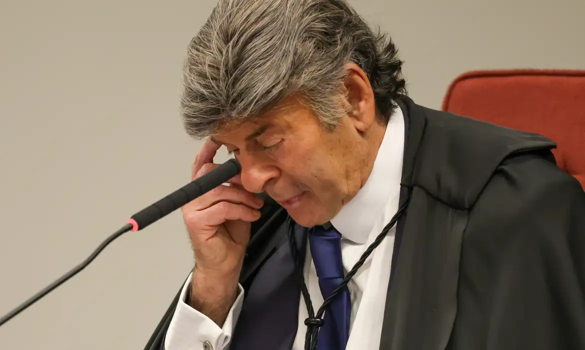 Ministro do STF pede manifestação da AGU sobre pedido para liberar bets