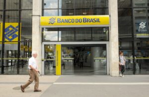 Saiba como ficam os serviços bancários no feriado do dia 12 de outubro